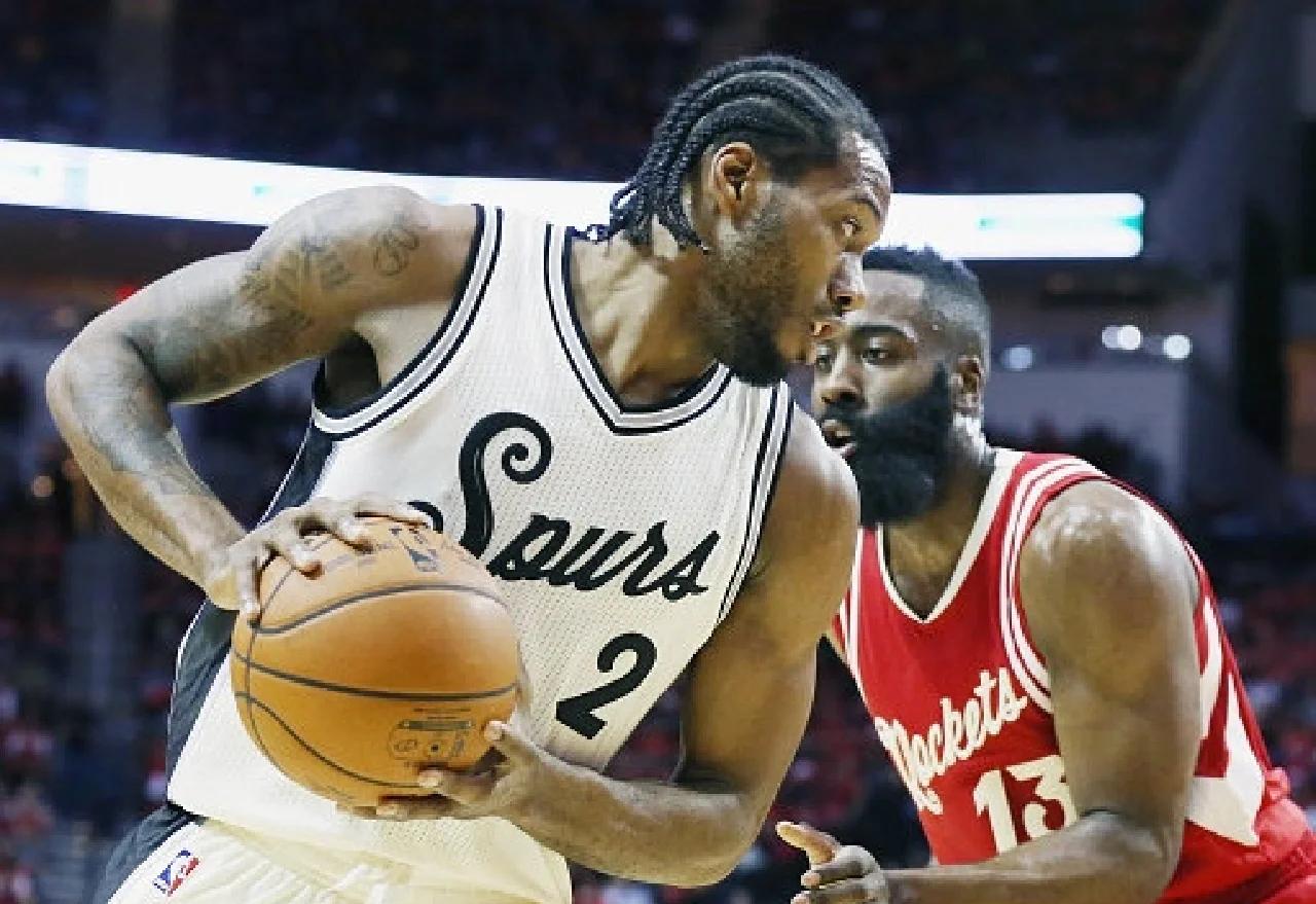 TA：桑切斯最近在逐渐进步，他已成为英超最可靠的门将之一（TA：桑切斯近来稳步提升，已跻身英超最可靠门将之列）