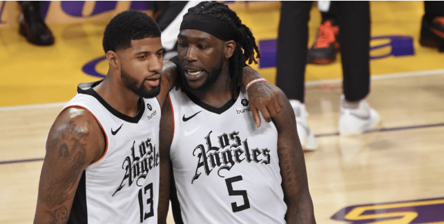 本赛季仅快船在三节结束落后时没赢过球，共计0胜14负（本季仅快船三节落后未曾翻盘：0胜14负）