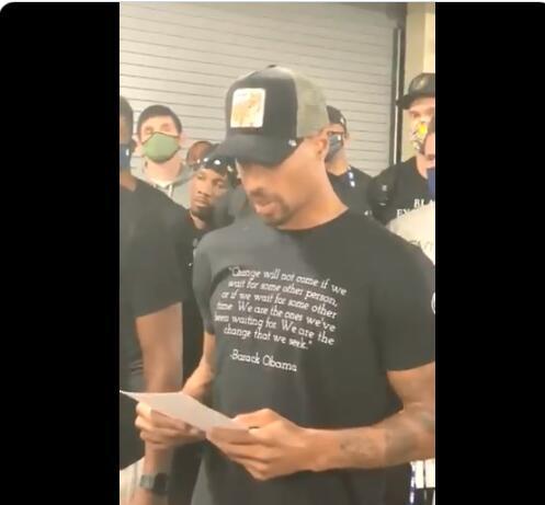 首尔主帅：赛前和林加德讨论过，让他更好地去领导球队（首尔主帅：赛前已与林加德沟通，助其更好带队）