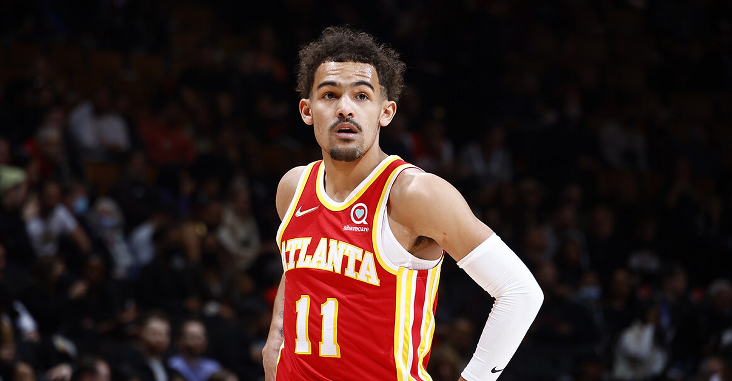 路易斯·恩里克：从第二名到动力源，巴黎圣日耳曼的逆境新篇章（路易斯·恩里克：将第二名化作驱动力，开启巴黎圣日耳曼逆袭新章）