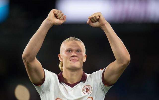 斯帕莱蒂：迪格雷戈里奥是一门；库普踢中卫就是为了参与进攻（斯帕莱蒂：迪格雷戈里奥是门将；让库普踢中卫是为了更好地参与进攻）