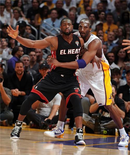 就在今天，12月6日下午！中超传来了山东鲁能、韩鹏和上海申花的新消息（12月6日下午，中超传出关于山东鲁能、韩鹏与上海申花的最新消息）