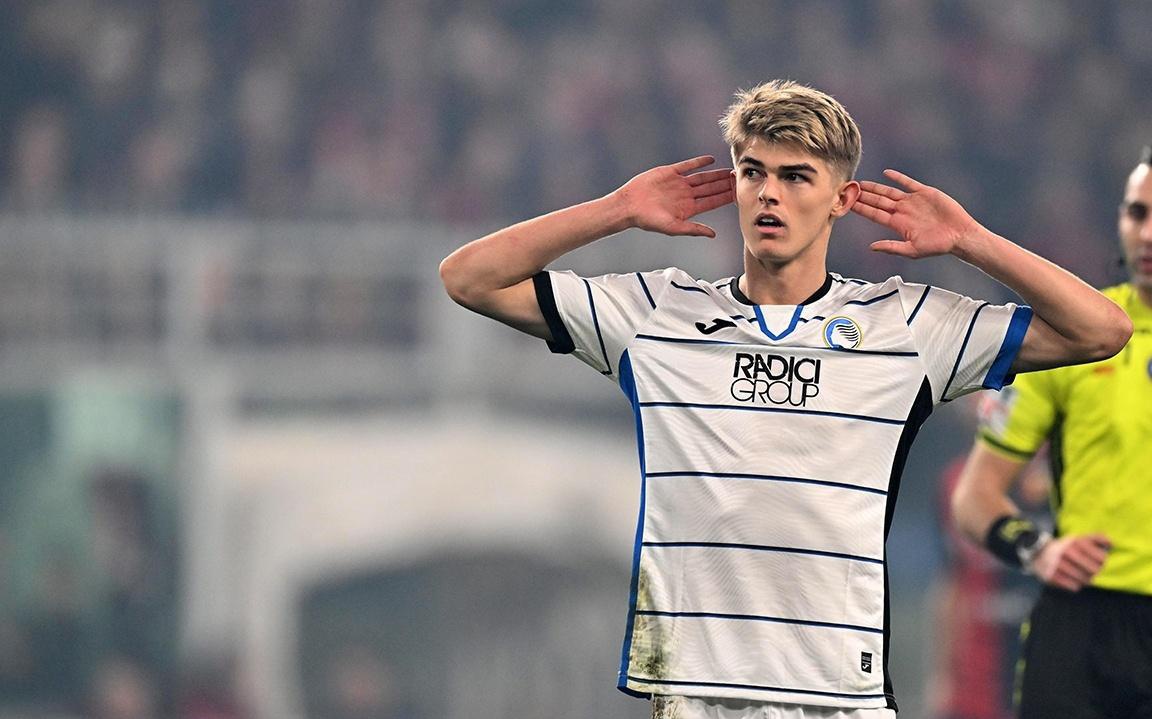 球队中场的 球队中场的